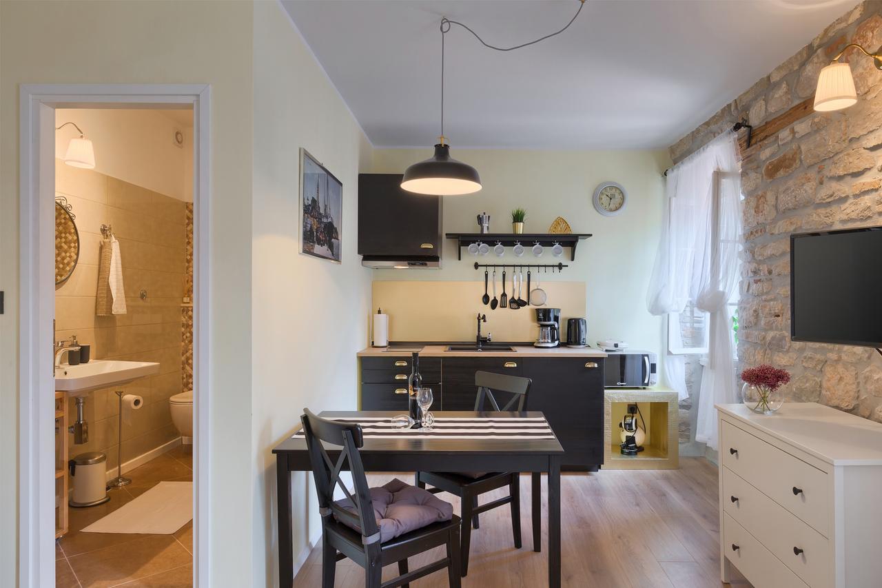 Luxury Apartment Fabris Rovigno Esterno foto