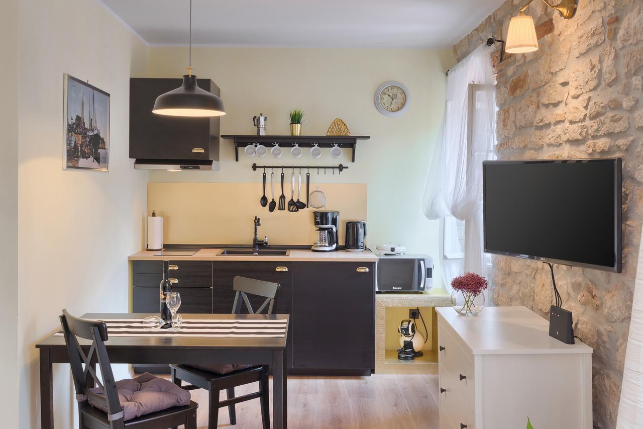 Luxury Apartment Fabris Rovigno Esterno foto
