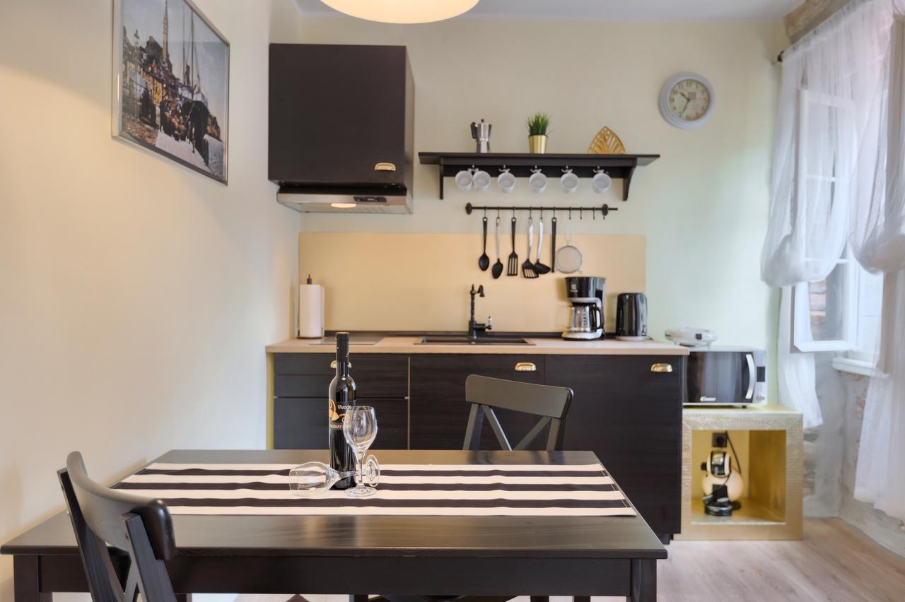 Luxury Apartment Fabris Rovigno Esterno foto