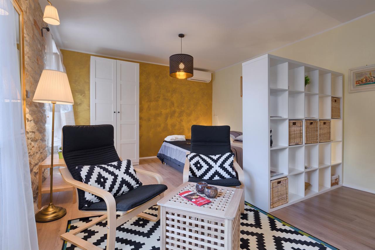 Luxury Apartment Fabris Rovigno Esterno foto